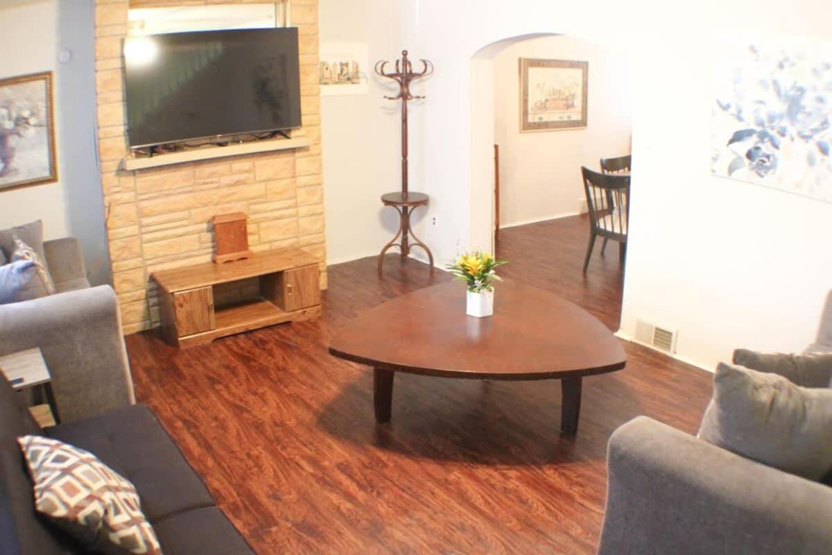 Massive 4 Bed House-Short Walk To Amazing View Appartement Pittsburgh Buitenkant foto